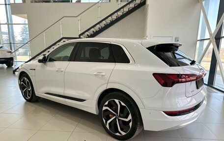 Audi e-tron I, 2021 год, 4 700 000 рублей, 5 фотография