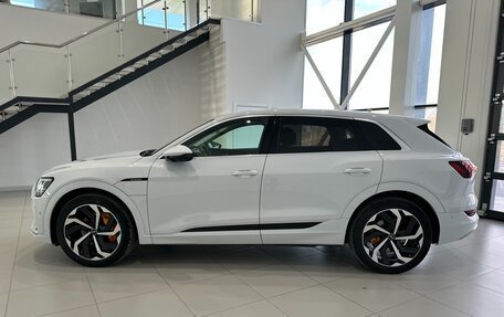 Audi e-tron I, 2021 год, 4 700 000 рублей, 6 фотография