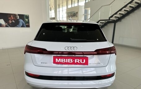 Audi e-tron I, 2021 год, 4 700 000 рублей, 4 фотография