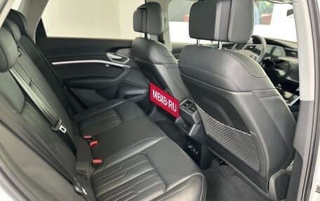 Audi e-tron I, 2021 год, 4 700 000 рублей, 11 фотография