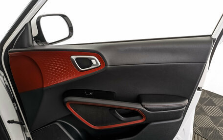 KIA Soul III, 2021 год, 2 100 000 рублей, 25 фотография