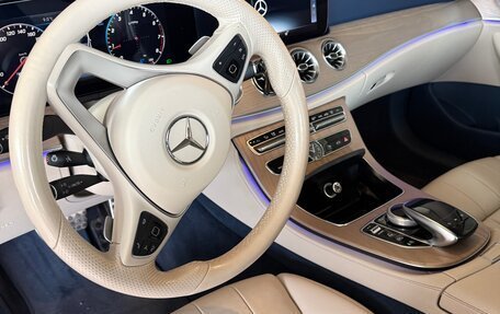 Mercedes-Benz E-Класс, 2018 год, 4 200 000 рублей, 3 фотография