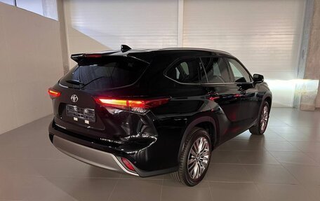 Toyota Highlander, 2026 год, 4 987 000 рублей, 4 фотография