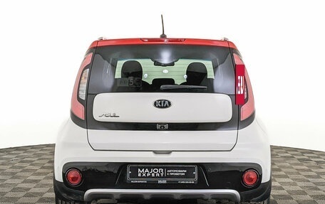 KIA Soul II рестайлинг, 2018 год, 1 590 000 рублей, 6 фотография