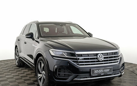 Volkswagen Touareg III, 2018 год, 5 650 000 рублей, 3 фотография