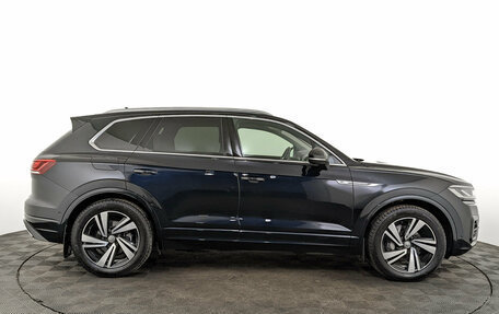 Volkswagen Touareg III, 2018 год, 5 650 000 рублей, 4 фотография