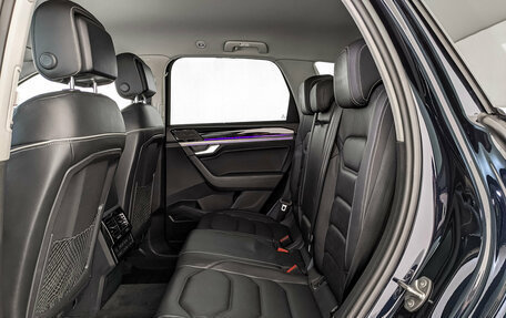 Volkswagen Touareg III, 2018 год, 5 650 000 рублей, 18 фотография