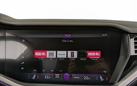 Volkswagen Touareg III, 2018 год, 5 650 000 рублей, 17 фотография