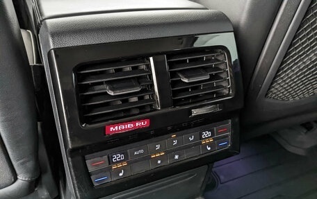 Volkswagen Touareg III, 2018 год, 5 650 000 рублей, 27 фотография