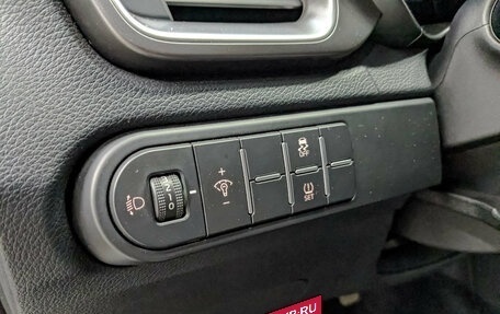 KIA cee'd III, 2020 год, 1 900 000 рублей, 25 фотография