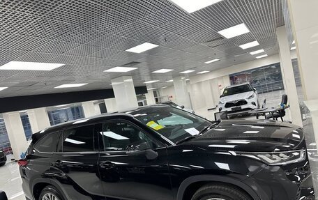 Toyota Highlander, 2026 год, 4 987 000 рублей, 3 фотография