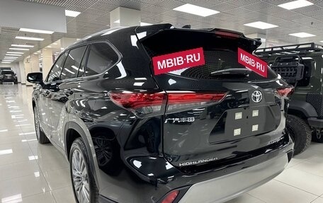 Toyota Highlander, 2026 год, 4 987 000 рублей, 6 фотография
