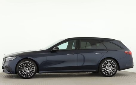 Mercedes-Benz E-Класс, 2026 год, 8 920 000 рублей, 3 фотография