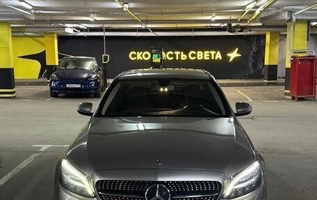 Mercedes-Benz C-Класс, 2019 год, 2 590 000 рублей, 2 фотография