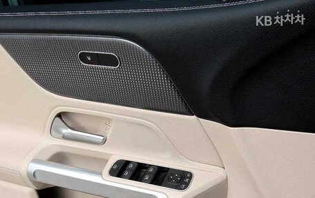 Mercedes-Benz GLB, 2022 год, 3 155 000 рублей, 9 фотография