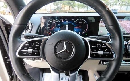 Mercedes-Benz GLB, 2022 год, 3 155 000 рублей, 12 фотография