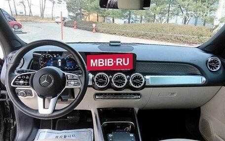 Mercedes-Benz GLB, 2022 год, 3 155 000 рублей, 11 фотография