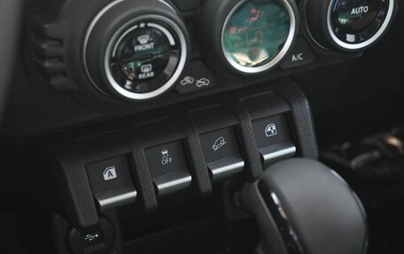 Suzuki Jimny, 2026 год, 3 330 000 рублей, 18 фотография