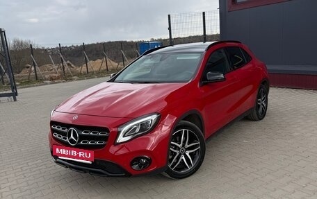 Mercedes-Benz GLA, 2019 год, 2 450 000 рублей, 2 фотография