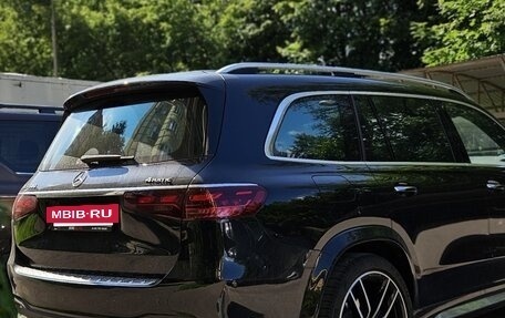 Mercedes-Benz GLS, 2023 год, 18 000 000 рублей, 3 фотография