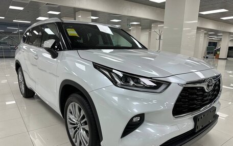 Toyota Highlander, 2026 год, 4 987 000 рублей, 3 фотография