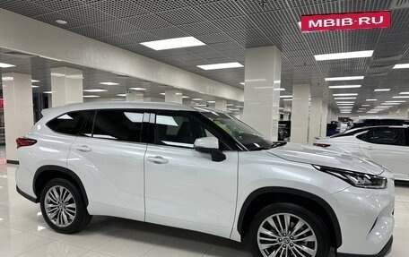 Toyota Highlander, 2026 год, 4 987 000 рублей, 4 фотография