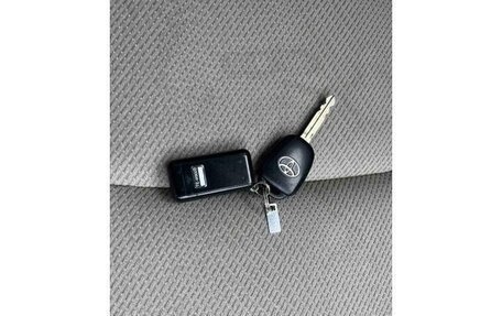 Toyota Wish II, 2013 год, 970 000 рублей, 24 фотография