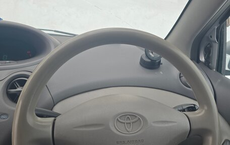 Toyota Platz, 2000 год, 130 000 рублей, 4 фотография