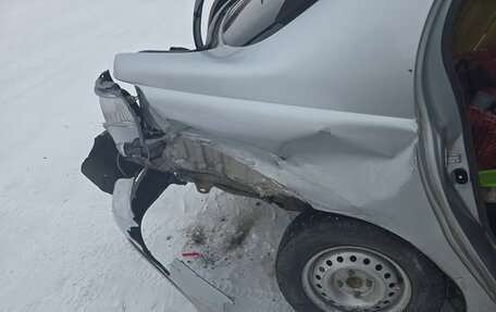 Toyota Platz, 2000 год, 130 000 рублей, 8 фотография