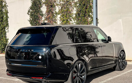 Land Rover Range Rover IV рестайлинг, 2025 год, 31 850 000 рублей, 2 фотография