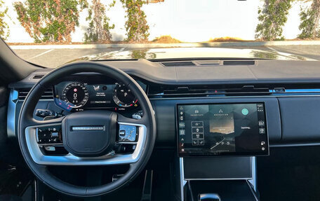 Land Rover Range Rover IV рестайлинг, 2025 год, 31 850 000 рублей, 11 фотография