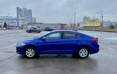 Hyundai Elantra VI рестайлинг, 2018 год, 990 000 рублей, 2 фотография