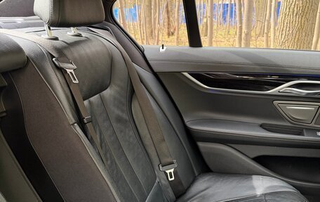 BMW 7 серия, 2019 год, 3 700 000 рублей, 13 фотография