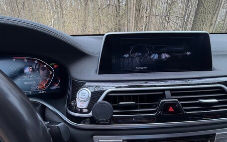 BMW 7 серия, 2019 год, 3 700 000 рублей, 23 фотография