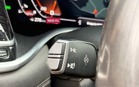 BMW 7 серия, 2019 год, 3 700 000 рублей, 29 фотография