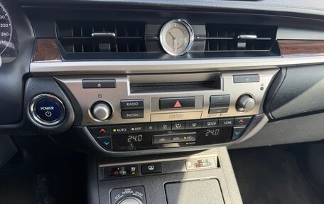 Lexus ES VII, 2015 год, 2 850 000 рублей, 14 фотография