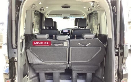 Honda Stepwgn IV, 2017 год, 1 900 000 рублей, 9 фотография