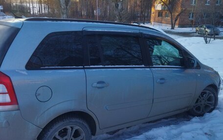 Opel Zafira B, 2009 год, 450 000 рублей, 2 фотография