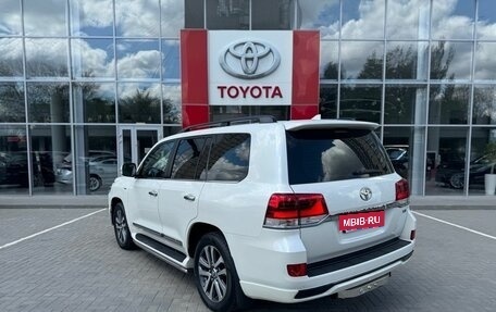 Toyota Land Cruiser 200, 2019 год, 7 460 000 рублей, 7 фотография