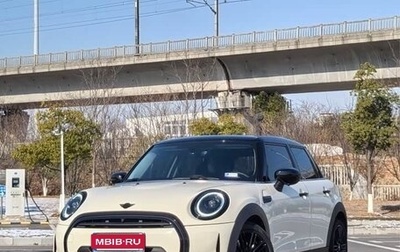 MINI Hatch, 2022 год, 2 247 000 рублей, 1 фотография