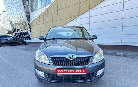 Skoda Fabia II, 2014 год, 665 000 рублей, 2 фотография