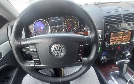 Volkswagen Touareg III, 2008 год, 750 000 рублей, 4 фотография
