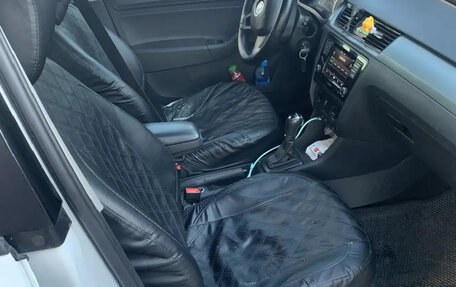 Skoda Rapid I, 2018 год, 700 000 рублей, 10 фотография