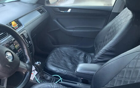 Skoda Rapid I, 2018 год, 700 000 рублей, 8 фотография