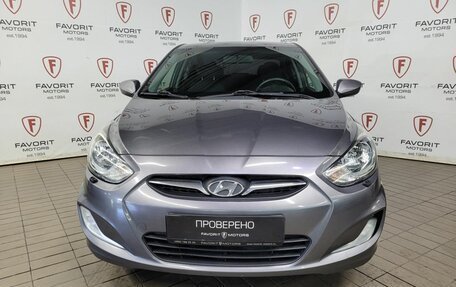 Hyundai Solaris II рестайлинг, 2012 год, 895 000 рублей, 2 фотография