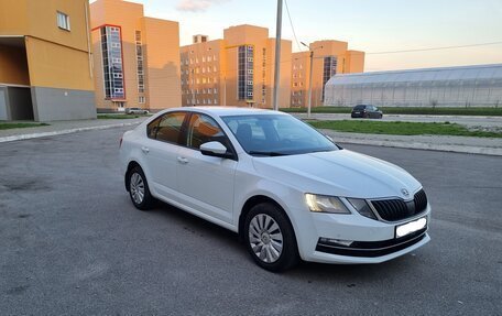 Skoda Octavia, 2018 год, 2 000 000 рублей, 4 фотография