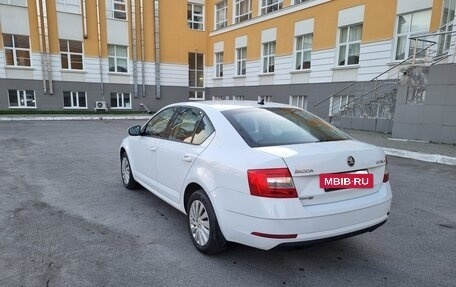Skoda Octavia, 2018 год, 2 000 000 рублей, 8 фотография
