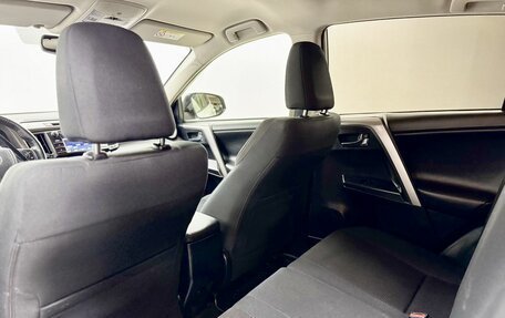 Toyota RAV4, 2016 год, 2 567 000 рублей, 13 фотография