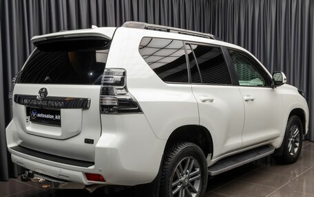 Toyota Land Cruiser Prado 150 рестайлинг 2, 2017 год, 4 190 000 рублей, 4 фотография
