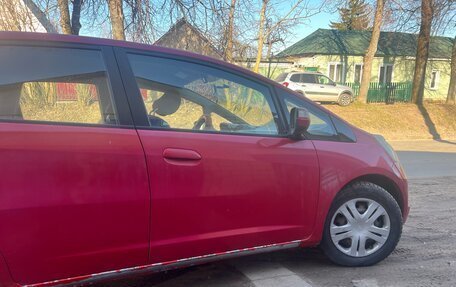 Honda Jazz II рестайлинг, 2009 год, 600 000 рублей, 2 фотография